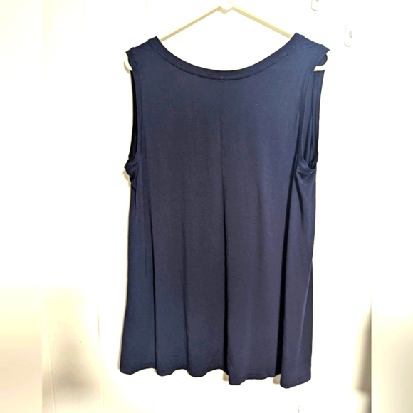Lane Bryant Navy Swing Top 18/20 - Picture 2 of 3